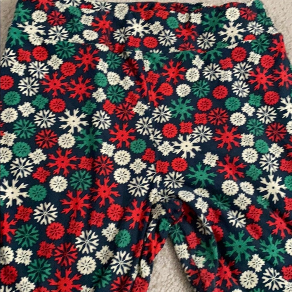 Snowflake leggings